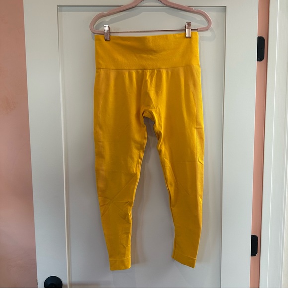 SET Active Pants - SET Active Vibrant Yellow Leggings